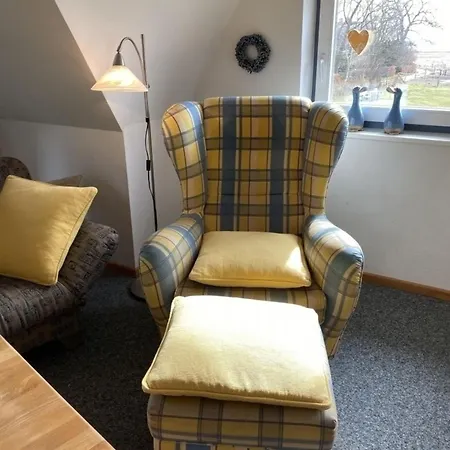 Nr 02 Og Spitzboden Apartmán Born